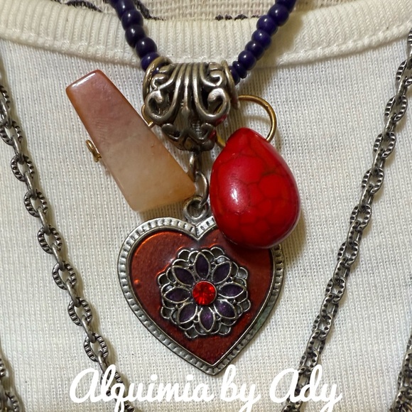 Multi charms layered turquoise necklace - Picture 4 of 11